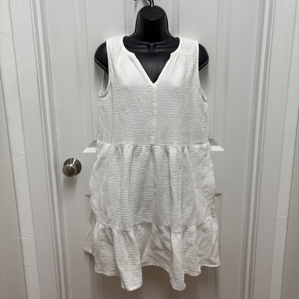 C&C California White Tiered Sundress Cotton Cottagecore Pockets - Size Medium